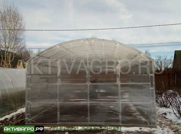 Теплица Ударница Благодатная, ширина 4/5 м, труба 40х20 + 20х20 Теплица Ударница Благодатная, ширина 4/5 м, труба 40х20 + 20х20
