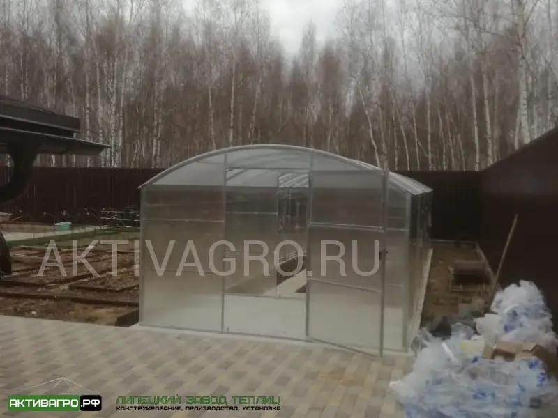 Теплица Ударница Благодатная, ширина 3/3.5 м, труба 40х20 + 20х20 Теплица Ударница Благодатная, ширина 3/3.5 м, труба 40х20 + 20х20